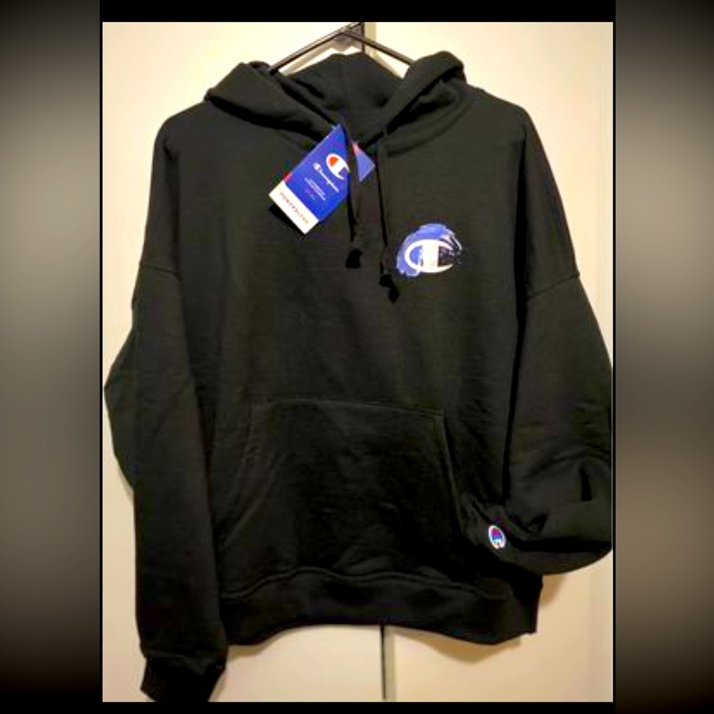 Champion, womens xl new withe tag!